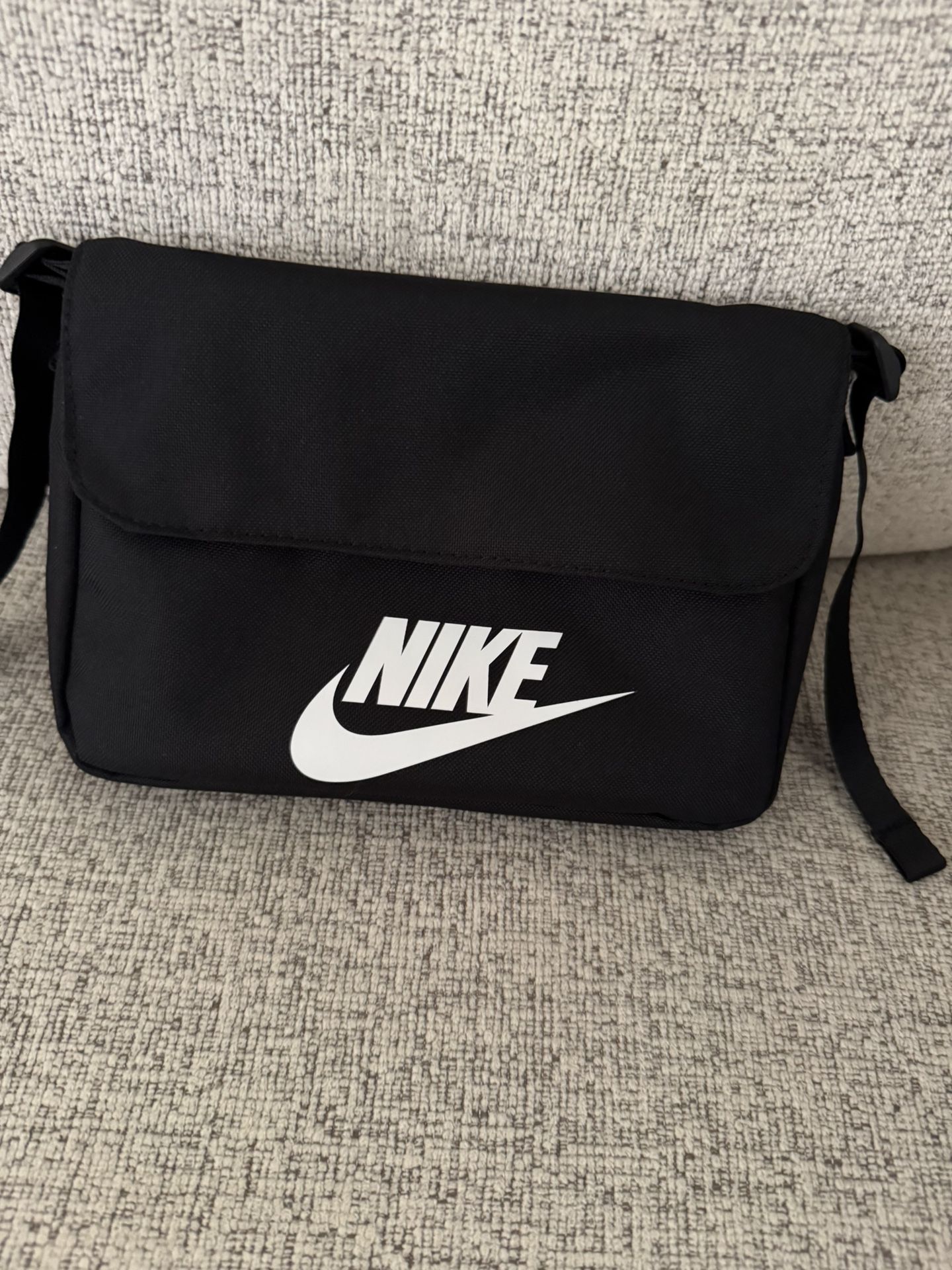 Nike Crossbody Bag
