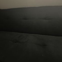 Black Futon