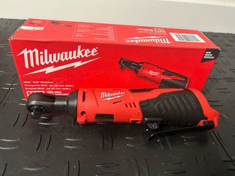 Milwaukee M12 12V Lithium-lon Cordless 3/8 in. Ratchet (Tool-Only)