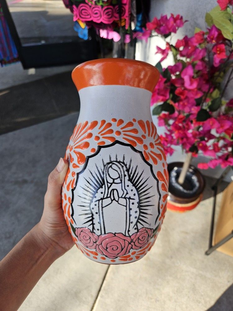 Virgencita Flower Vase 🧡🌹 NOW $35‼️