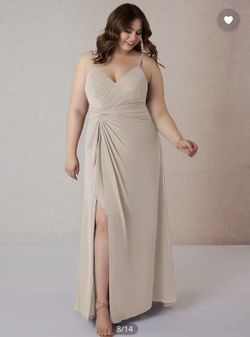 Prom/ Wedding guest/ Bridesmaid Dress
