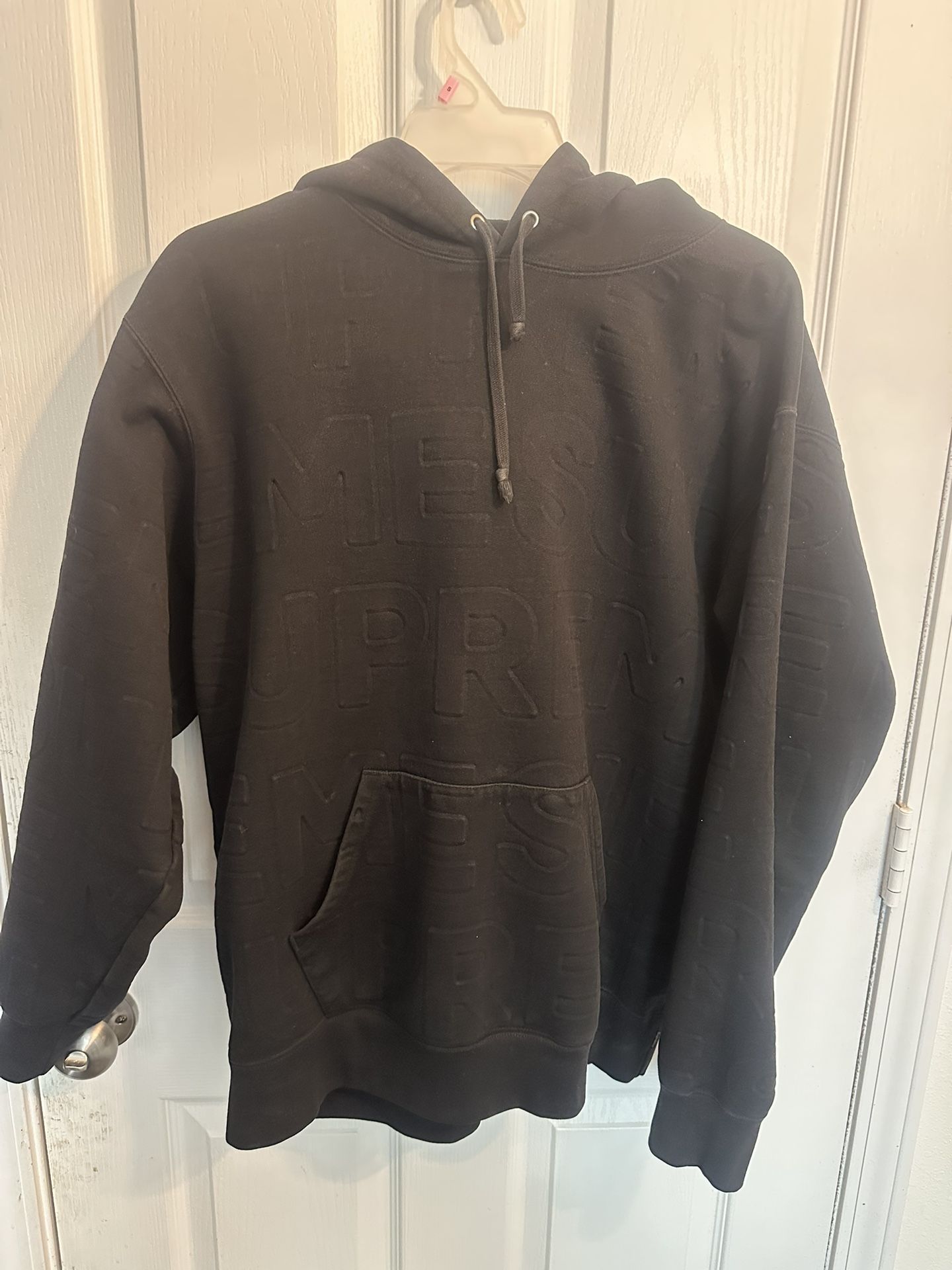 Supreme Hoodie