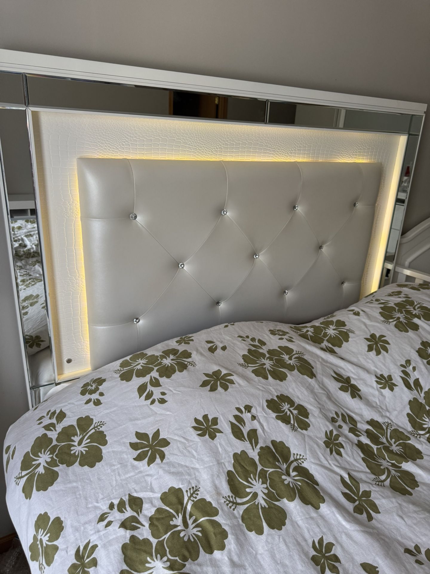 Bed Set