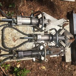 HURST “Jaws Of Life” Hydraulic Multi-tool, Cutter, Spreader & Ram Rod (4 Pieces)