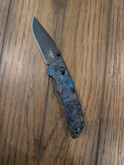 Houge Deka with Fat Carbon Scales Magnacut