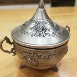 Serving dish