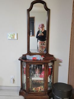 Free wooden glass furniture