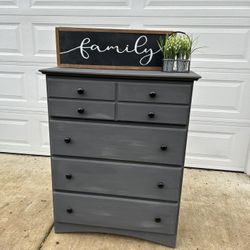 Charcoal Dresser