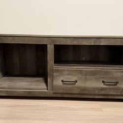 Tv stand 