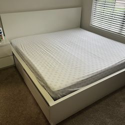 IKEA Malm King High Bed Frame With 2 Storage Box And bed Slates 