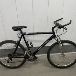 Cannondale M500 Mountain Bike 