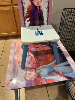 Frozen Kids Table