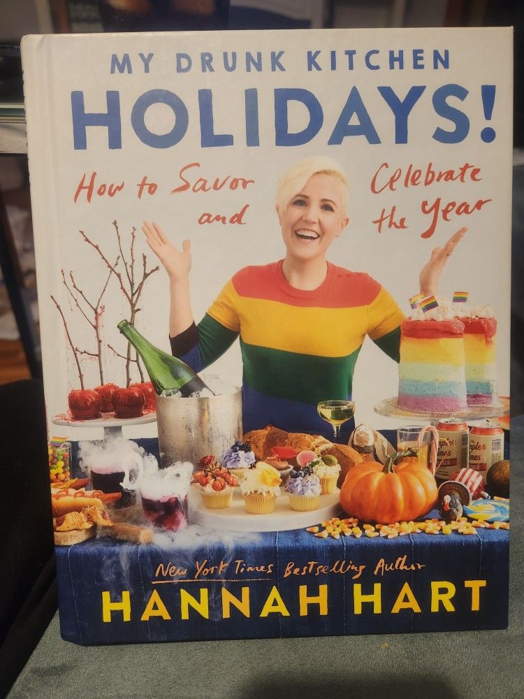 Hardcover Book: Drunk Kitchen Holidays by Hannah Hart