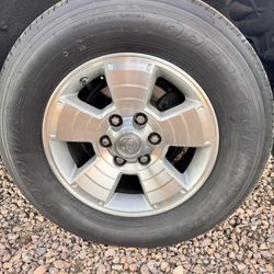 245 70R 17 Toyo Tires On 6x139 Toyota Wheels