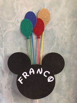 Mickey cake topper