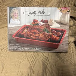Dolly Parton13in X 9in Non Stick Steel Roasting Pan