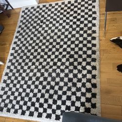Black And White rug