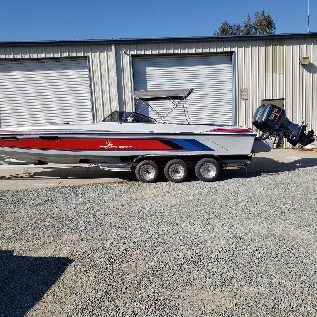 30' Ski Centurion