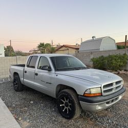 2003 Dodge Dakota