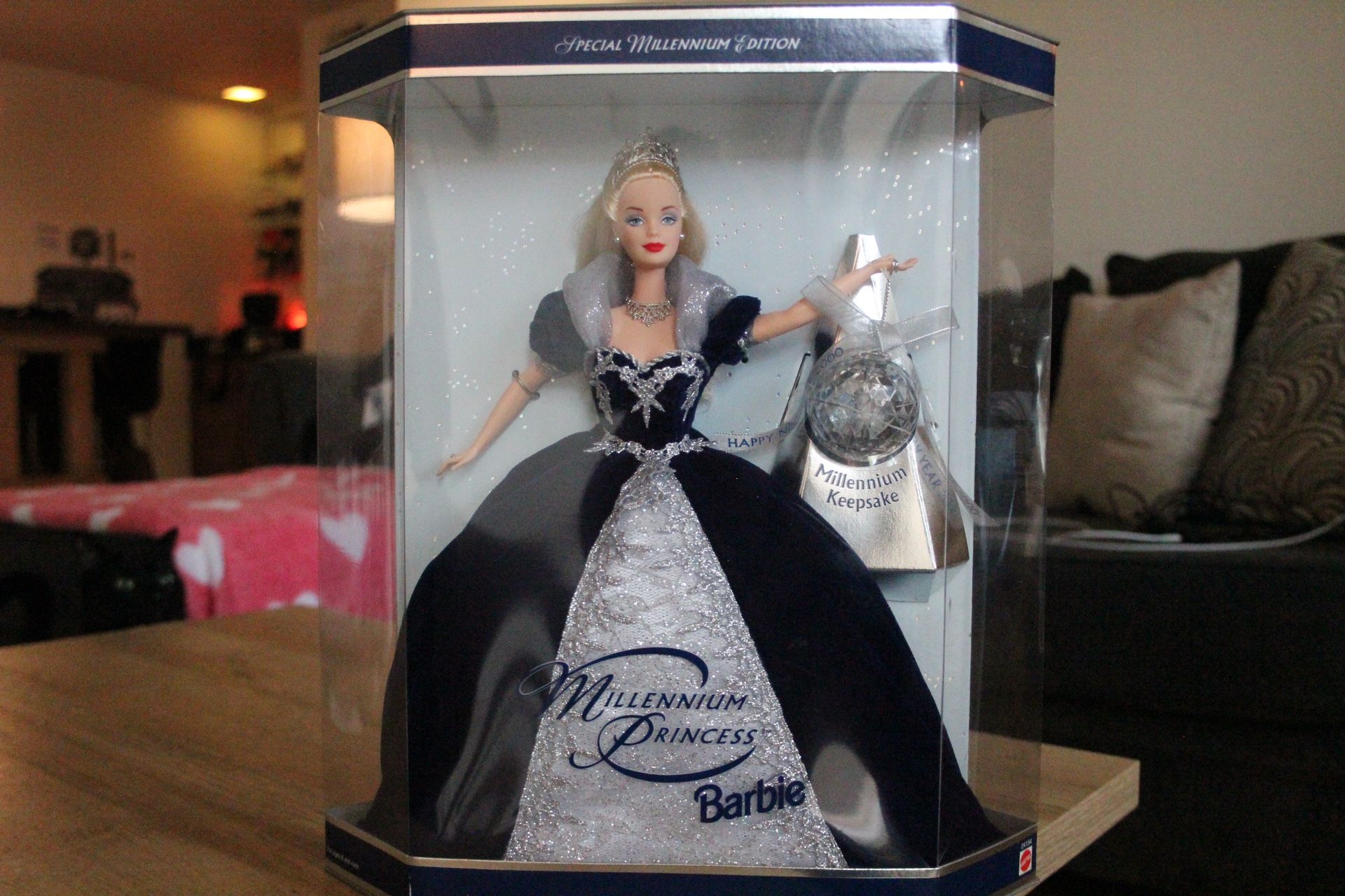 Mattel Millennium Princess Barbie Doll - Special Millennium Edition (24154)