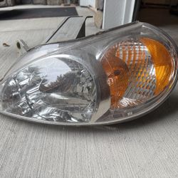 Left Headlight Assembly Kia Rio