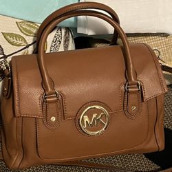Michael Kors Margo Leather Satchel Medium 