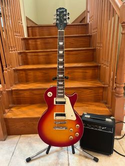Epiphone Les Paul Classic (Brand New) w/ Fender Squier SP10 Amp
