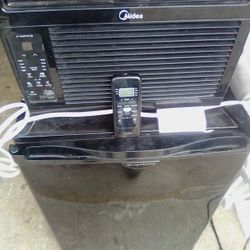 AC Unit 6000 BTU With Remote 