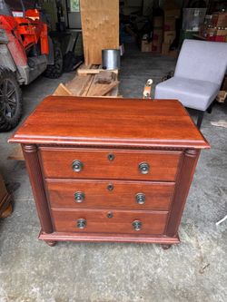 Small dresser
