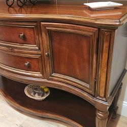 Dining  TABLE with SIDEBOARD/CONSOLE 