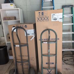 A.O. Smith

40 gal. 40 MBH Low NOx Atmospheric Vent Natural Gas Water Heater