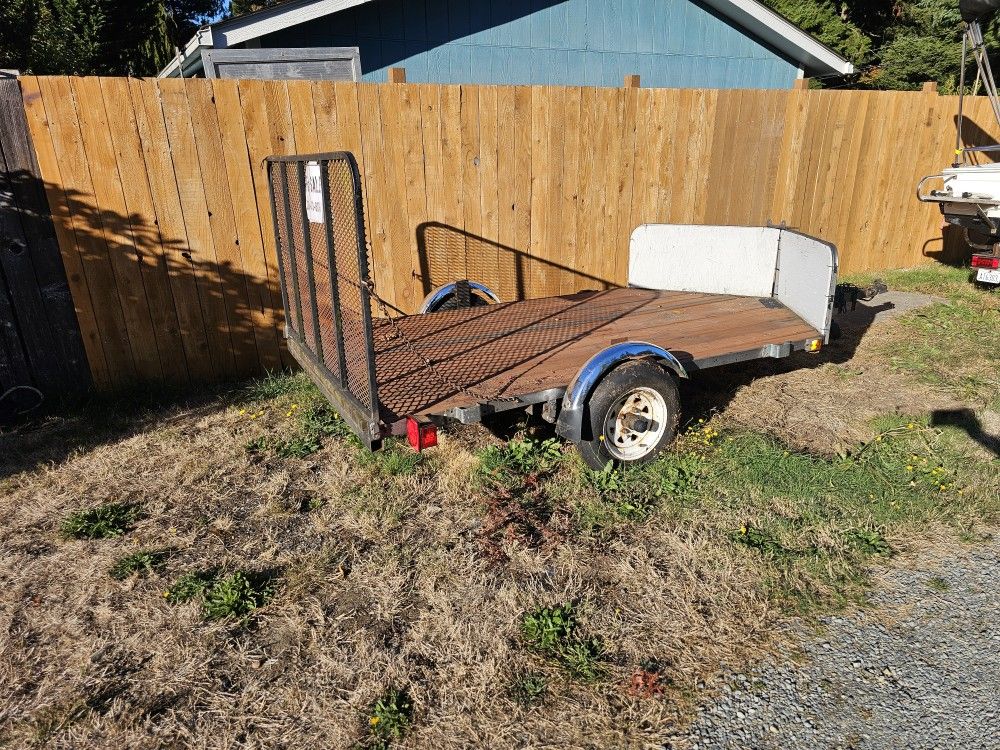 Great Trailer Everything Works Well. 