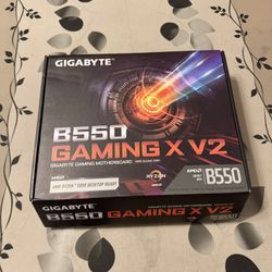 Ryzen 5 5600x with Gigabite b550  16 Gb ddr4 3200 mhz  500gb m.2 with windows 11 pro installed 
