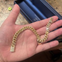 Solid 10k Diamond Cuban 