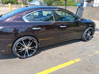 Car Rims and Tires