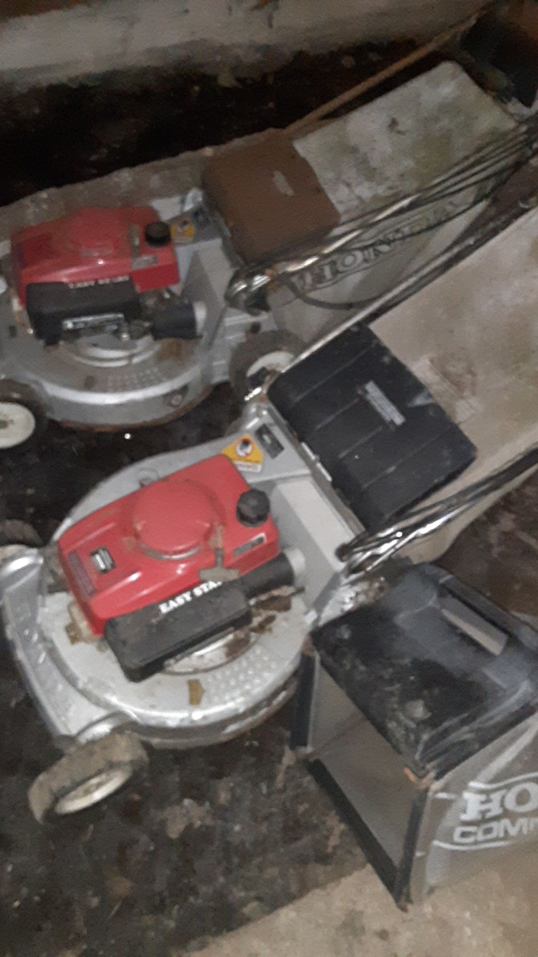 PENDING PICKUP Mowers for parts