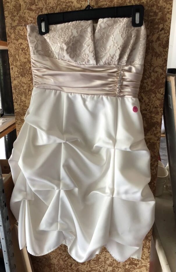Homecoming Party Cocktail Dress. Recently Dry Cleaned Junior Size 3