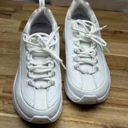 Sketchers Shoes Women Size 9