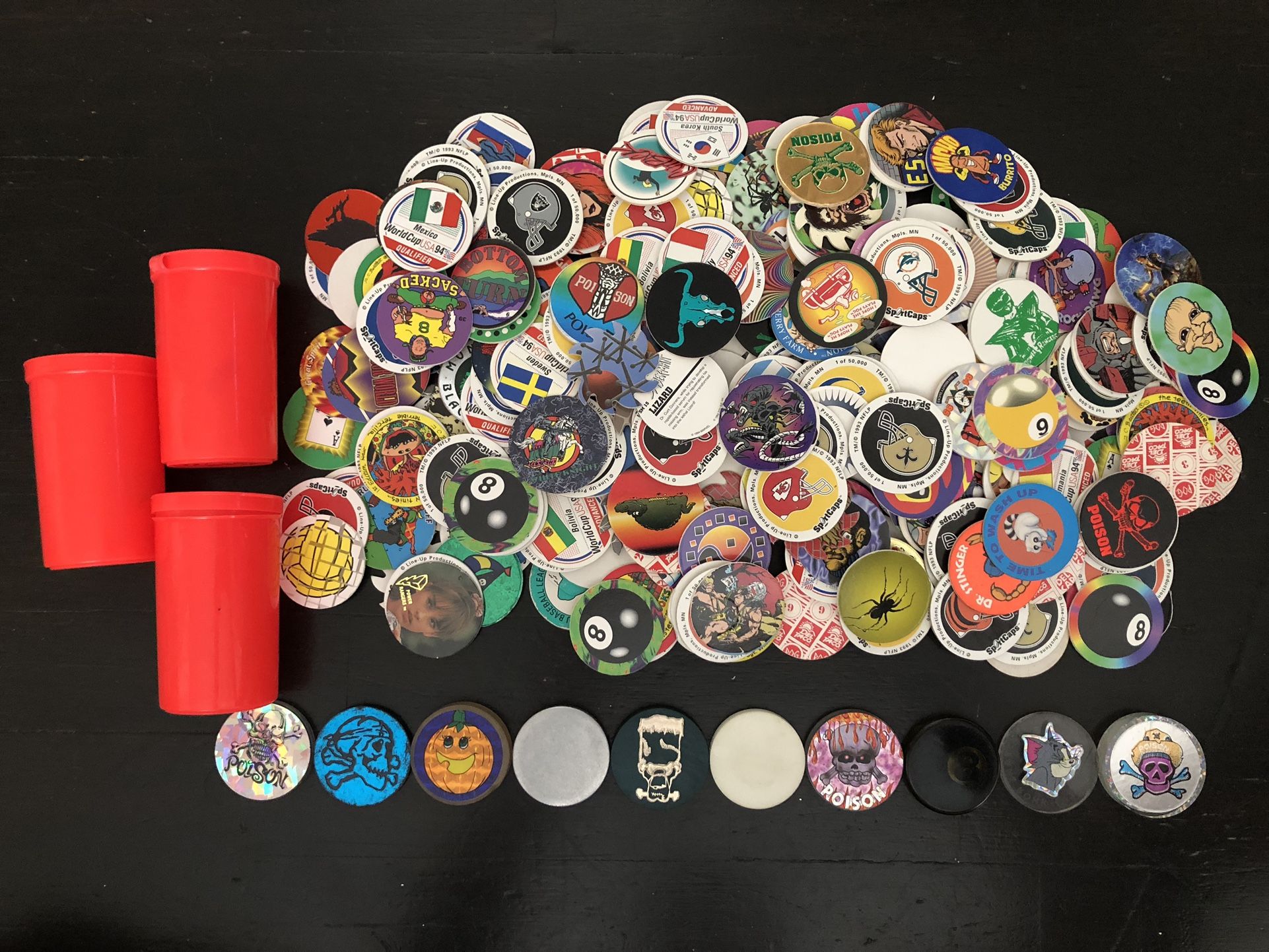 Pog bundle 300 pogs 10 slammers and 3 storage tubes all for $50 firm