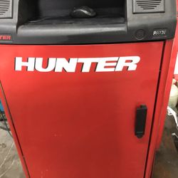 Alignment Machine Hunter PA 130 And Lyft Challenger 