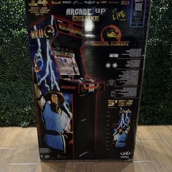 ARCADE 1 UP DELUXE 14 GAME STAND UP ARCADE