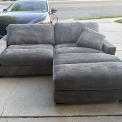Couch with Chaise Lounge 