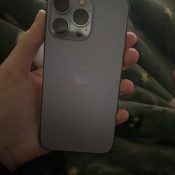 iphone 13 pro locked