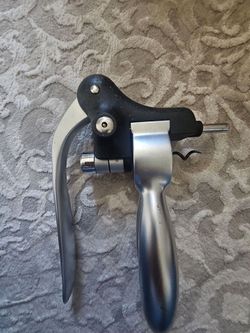 Wine Bottle Opener