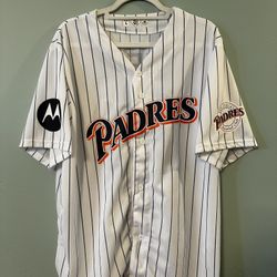 San Diego Padres Trevor Hoffman Jersey Size L - Excellent Condition