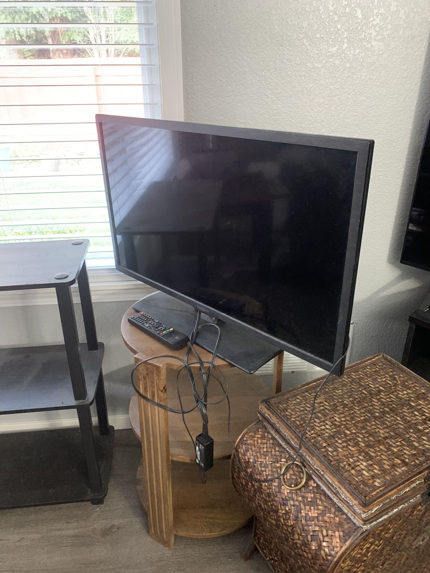 Westinghouse TV 29x17