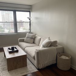 Deep Seated Sofa - Extra Wide 89”