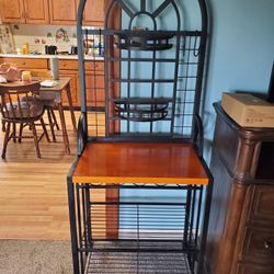 Meta And Wood Bakers Rack