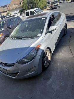 2013 Hyundai Elantra Part Out