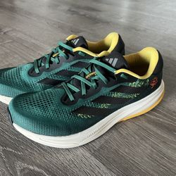 Adidas Supernova Rise Earth Day Running Shoes Size 11.5
